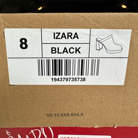 Elegant Black Women's Mules or Clogs - size 8 - NIB - Picture 4 of 4